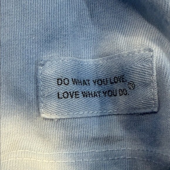 Life Is Good Blue Tie-Dye V-Neck Tee with Sunset Palm Graphic - Picture 4 of 4